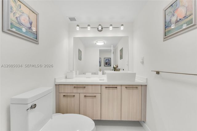 1920 S Ocean Dr 3A, Hallandale Beach, FL 33009