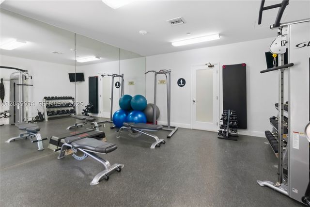 1920 S Ocean Dr 3A, Hallandale Beach, FL 33009