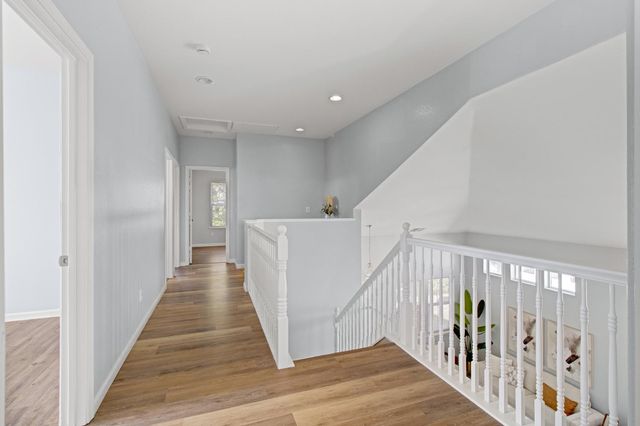 8406 Kingmont Way, Elk Grove, CA 95624