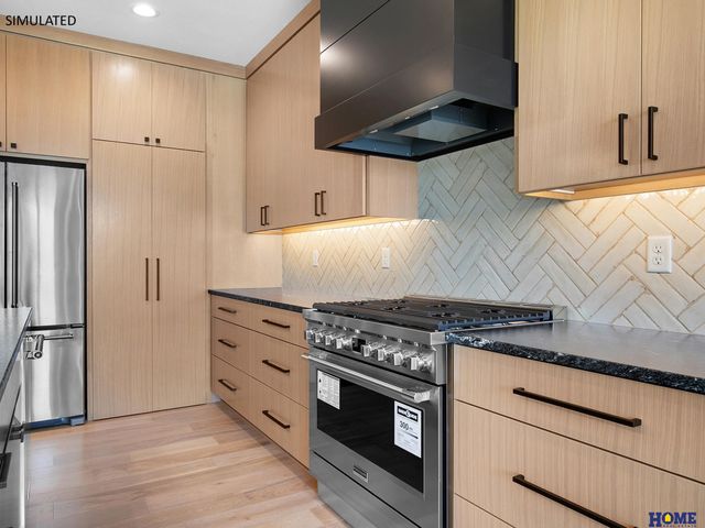 1321 S 97th Street, Lincoln, NE 68520