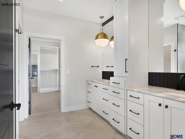 1321 S 97th Street, Lincoln, NE 68520