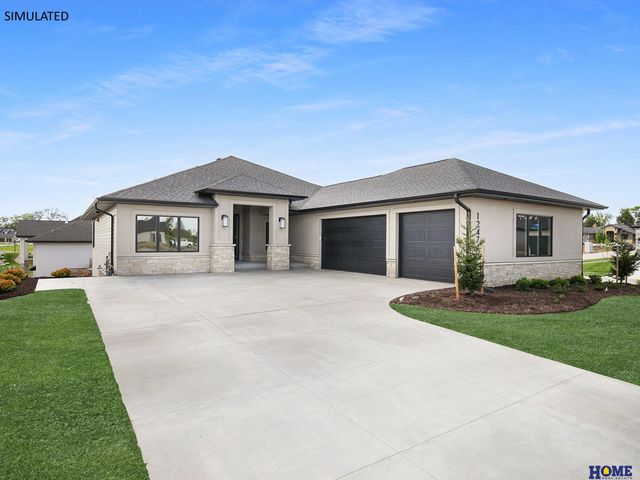 1321 S 97th Street, Lincoln, NE 68520