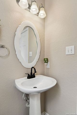 782 San Mateo, New Braunfels, TX 78132