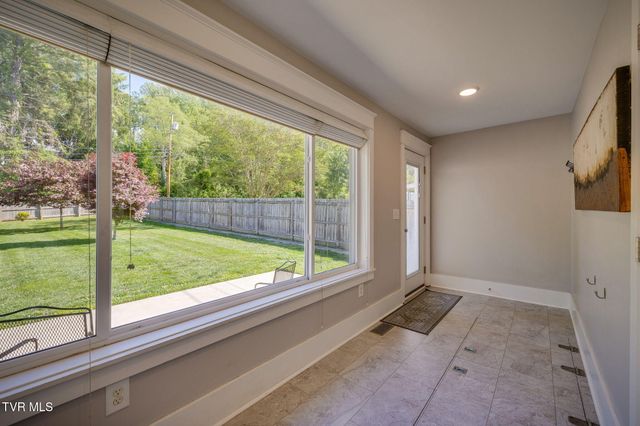 107 West Chestnut Street, Johnson City, TN 37604