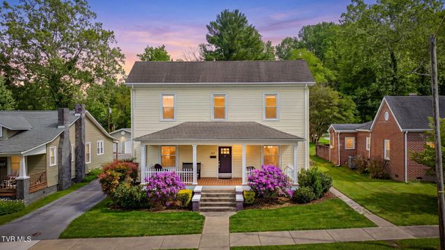 107 West Chestnut Street, Johnson City, TN 37604
