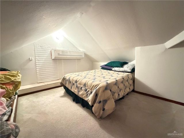 7112 N 14th Lane, Mcallen, TX 78504