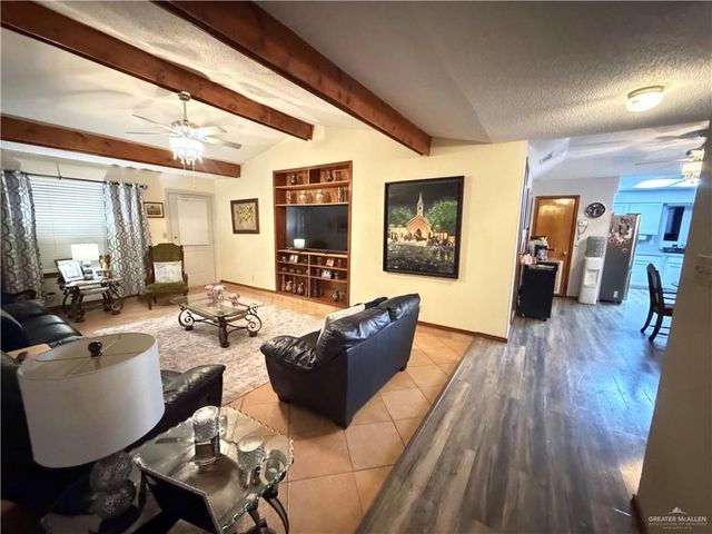 7112 N 14th Lane, Mcallen, TX 78504