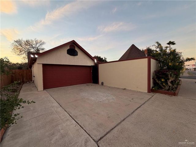 7112 N 14th Lane, Mcallen, TX 78504