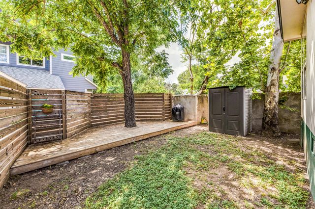 1802 Harvey ST A, Austin, TX 78702