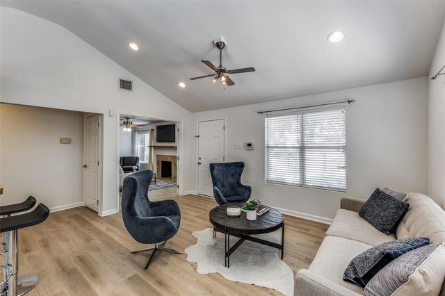 1802 Harvey ST A, Austin, TX 78702