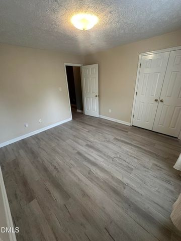 320 Bubble Creek Court 7, Fayetteville, NC 28311