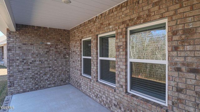10689 Chapelwood Drive, Gulfport, MS 39503
