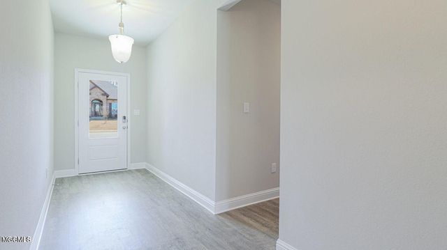 10689 Chapelwood Drive, Gulfport, MS 39503