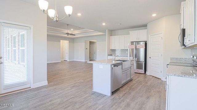 10689 Chapelwood Drive, Gulfport, MS 39503