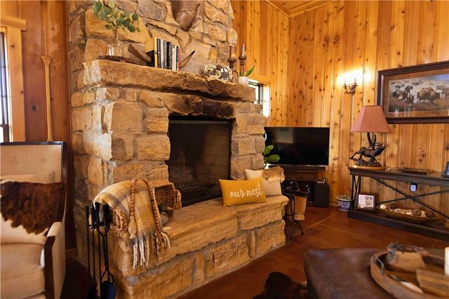 21195 Edgerton Junction Road Road, Dearborn, MO 64439
