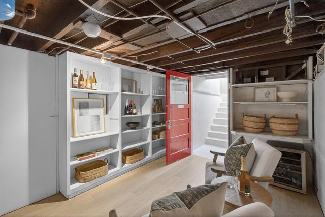 721 38th St, Sacramento, CA 95816