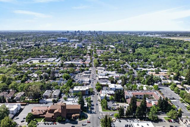 721 38th St, Sacramento, CA 95816