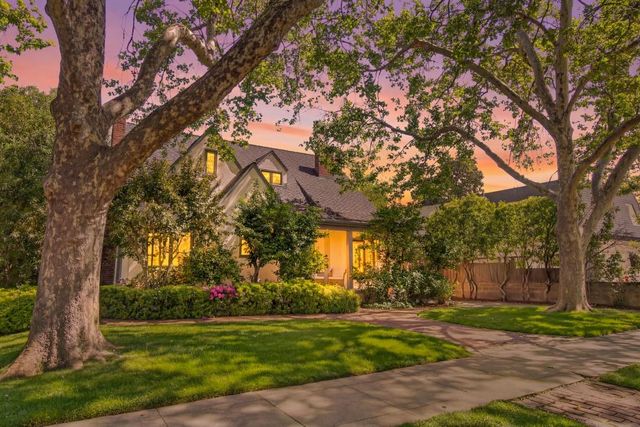 721 38th St, Sacramento, CA 95816