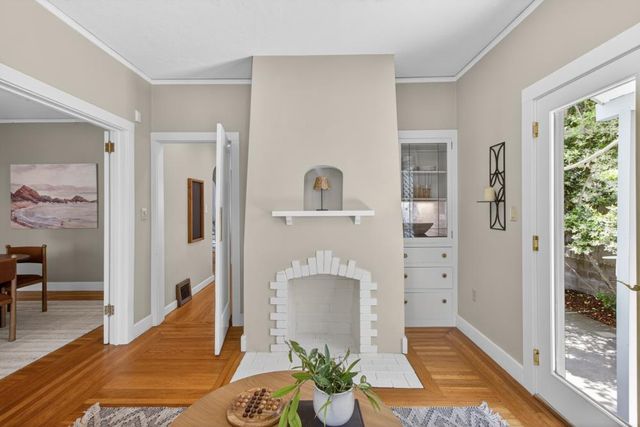 721 38th St, Sacramento, CA 95816