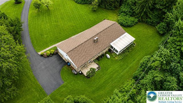 1000 Wedgewood Road, Hanover Twp, PA 18017