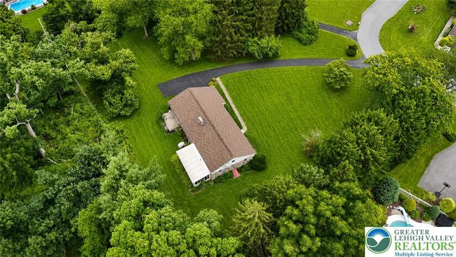 1000 Wedgewood Road, Hanover Twp, PA 18017