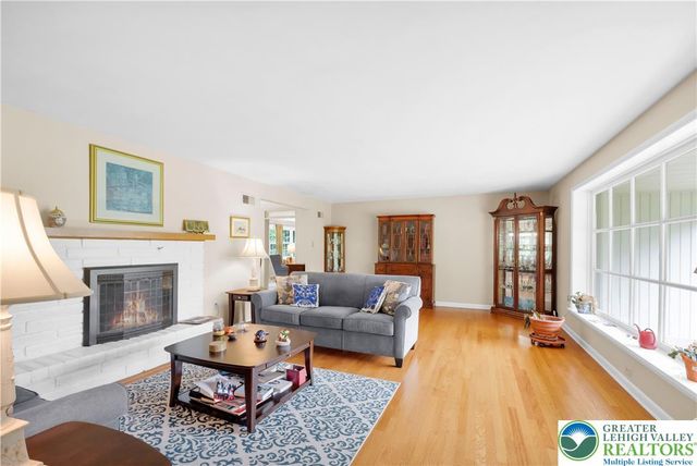 1000 Wedgewood Road, Hanover Twp, PA 18017