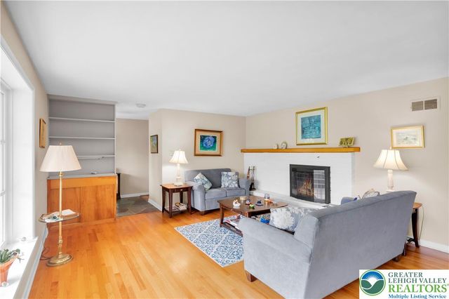 1000 Wedgewood Road, Hanover Twp, PA 18017