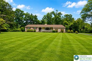 1000 Wedgewood Road, Hanover Twp, PA 18017