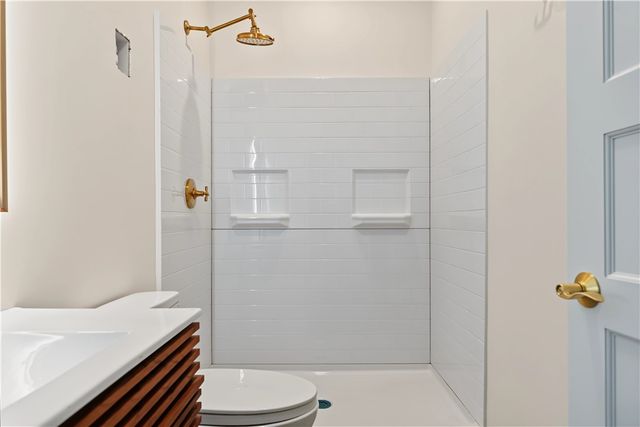 905 North Main Street 101, Providence, RI 02903