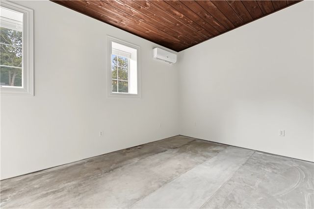 905 North Main Street 101, Providence, RI 02903