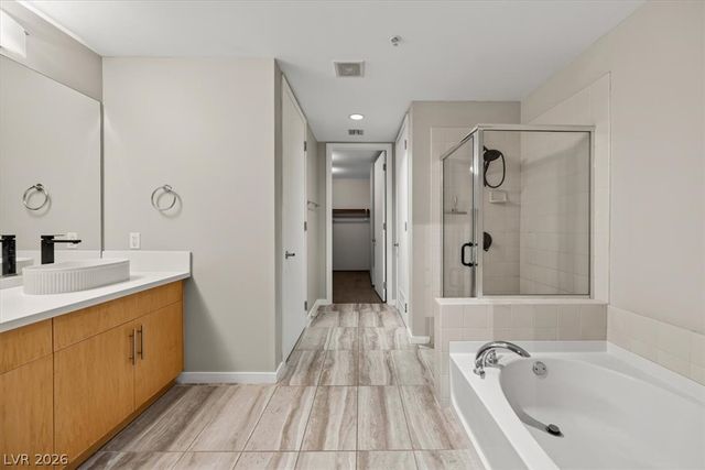 353 East Bonneville Avenue 555, Las Vegas, NV 89101