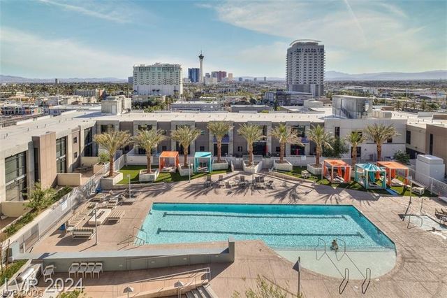 353 East Bonneville Avenue 555, Las Vegas, NV 89101