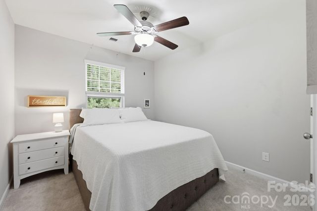 8413 Summerford Drive, Charlotte, NC 28269