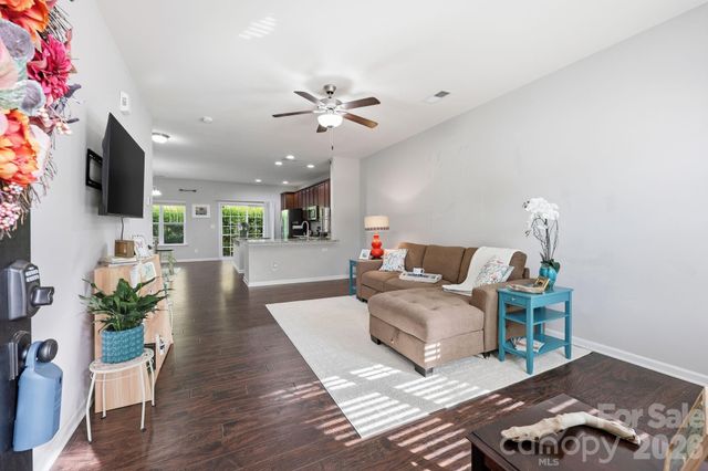 8413 Summerford Drive, Charlotte, NC 28269
