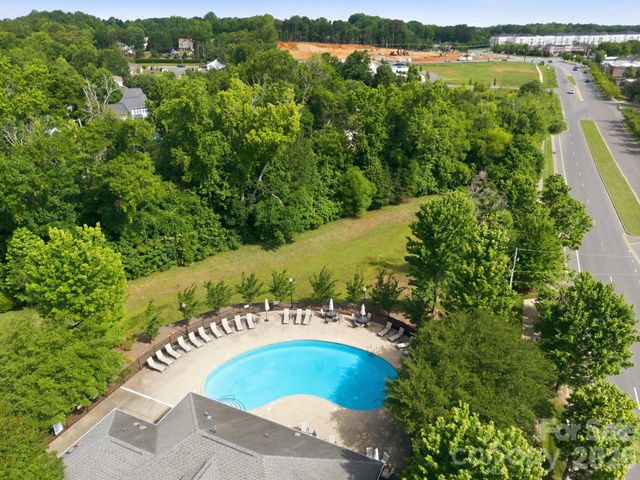 8413 Summerford Drive, Charlotte, NC 28269