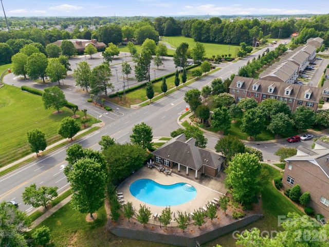 8413 Summerford Drive, Charlotte, NC 28269