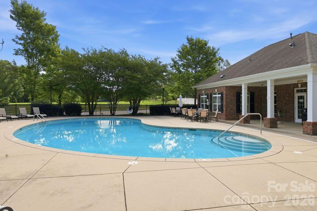 8413 Summerford Drive, Charlotte, NC 28269