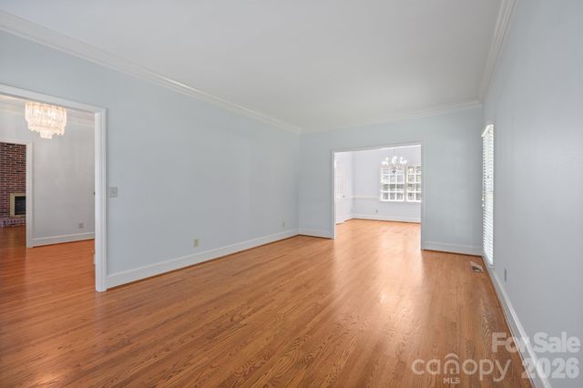7000 Hollow Oak Drive, Charlotte, NC 28227