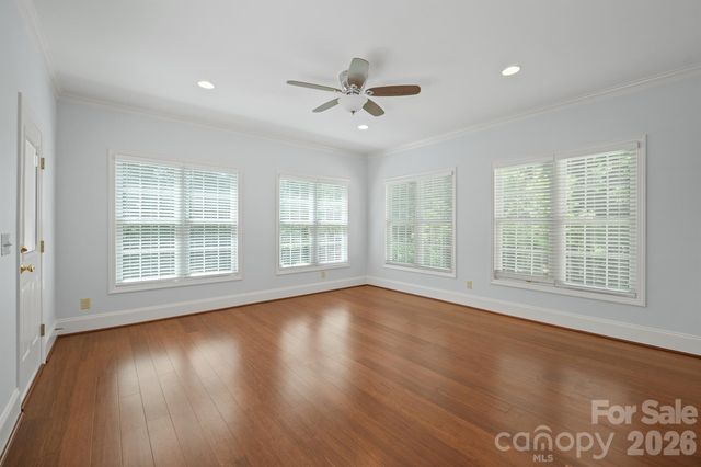 7000 Hollow Oak Drive, Charlotte, NC 28227
