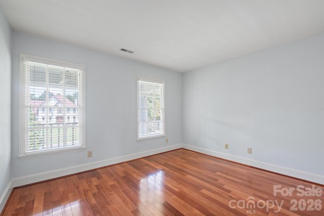 7000 Hollow Oak Drive, Charlotte, NC 28227