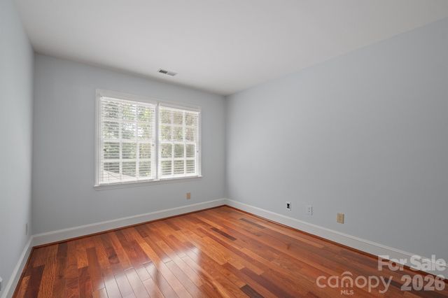 7000 Hollow Oak Drive, Charlotte, NC 28227