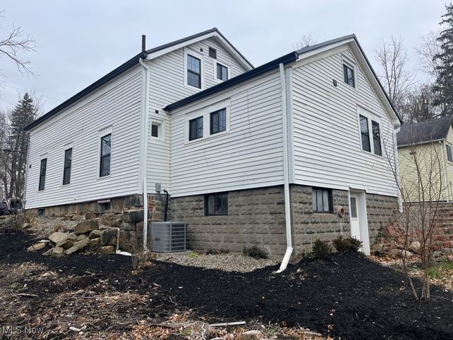 207 Water Street, Chardon, OH 44024