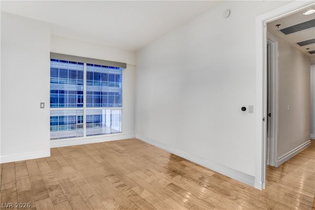 4575 DEAN MARTIN Drive 1212, Las Vegas, NV 89103
