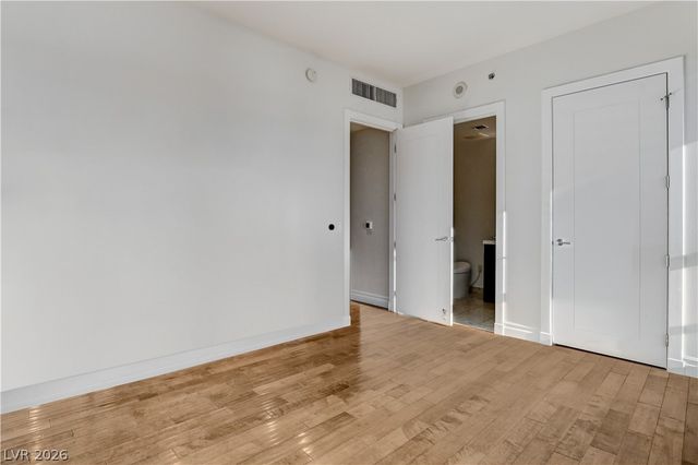 4575 DEAN MARTIN Drive 1212, Las Vegas, NV 89103