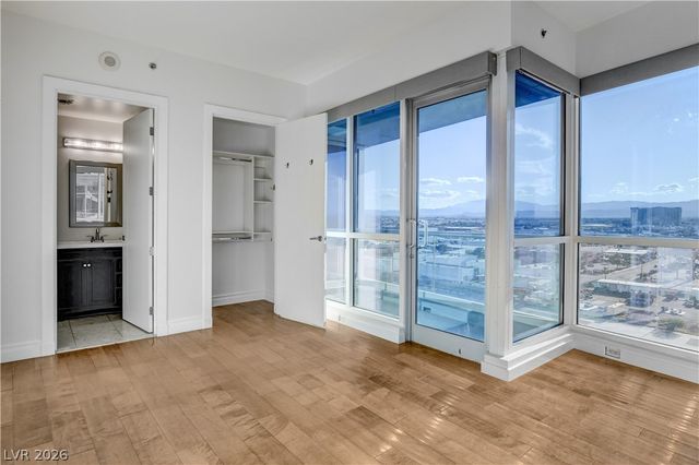 4575 DEAN MARTIN Drive 1212, Las Vegas, NV 89103