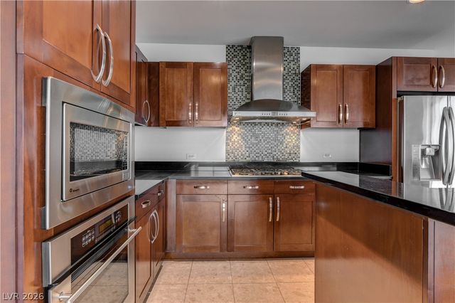 4575 DEAN MARTIN Drive 1212, Las Vegas, NV 89103