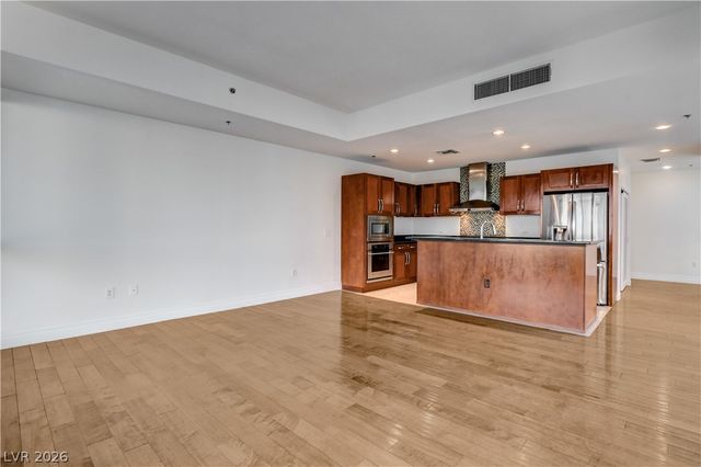 4575 DEAN MARTIN Drive 1212, Las Vegas, NV 89103