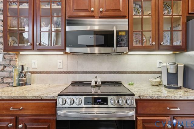 5643 Virginia Park Dr, Providence Forge, VA 23140