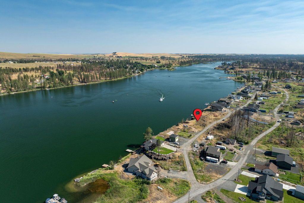 102XX S Granite Dr, Medical Lake, WA 99022