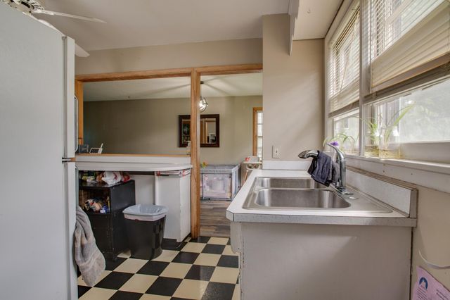 614 16th Street N, Moorhead, MN 56560